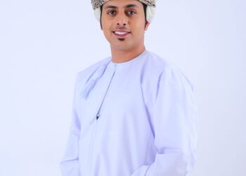 فرقة “موشكا” تعرض مسرحية “ضجة أبو خميس” في ثاني أيام عيد الفطر