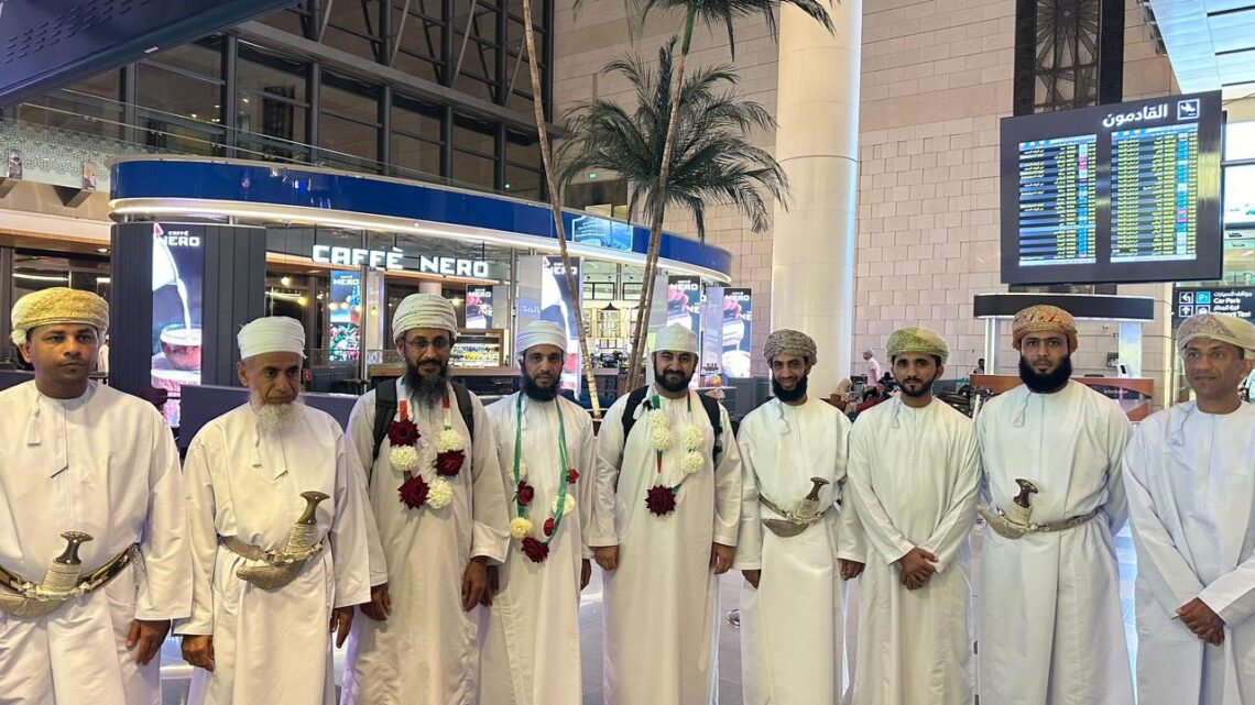 أطباؤنا المشاركون في علاج مرضى غزة يصلون البلاد