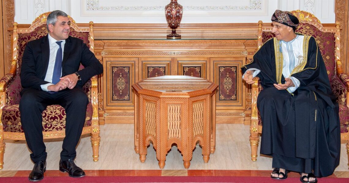 السيد فهد يستقبل الأمين العام للأمم المتحدة للسياحة