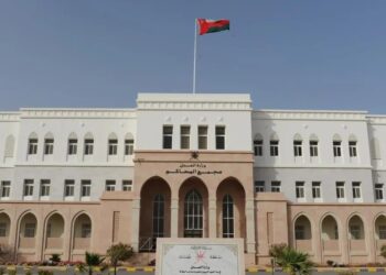 لهذا السبب.. حكم بالسجن والإبعاد ضد عامل في البريمي