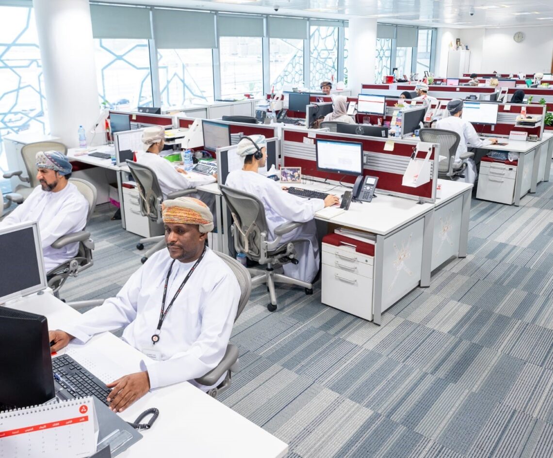 تعزيزًا لريادته في تنمية وتطوير الموارد البشرية.. تتويج بنك مسقط بجائزة عالميّة كأفضل مكان للعمل لعام 2024