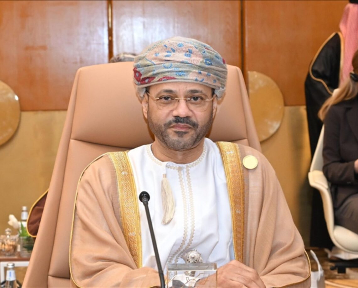 السيد وزير الخارجية يزور طهران.. الاثنين