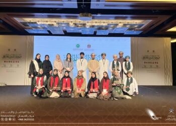 طلاب سلطنة عمان يحصدون عدة جوائز في “مهرجان الفنون الخليجي”