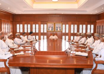 السيد وزير الداخلية يترأس الاجتماع الأول للمحافظين