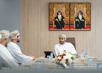 السيد ذي يزن يلتقي فريق عمل البرنامج الوطني للاستثمار وتنمية الصادرات
