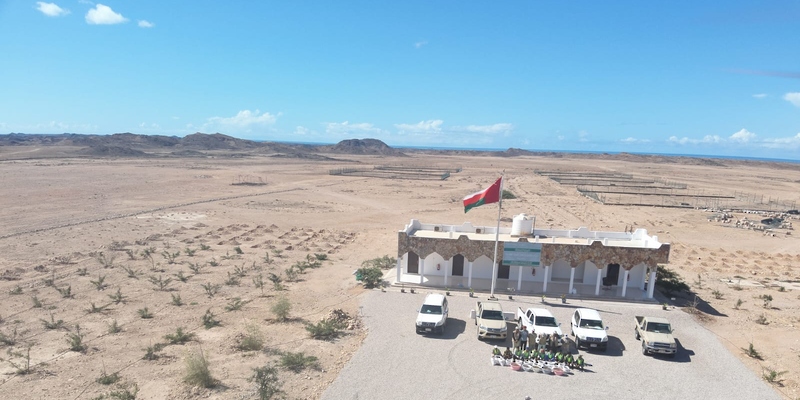 هيئةُ البيئة تنفذ حملة “لغرس ٤ ملايين بذرة” بظفار