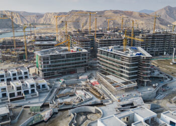 بمعدل 2%.. نشاط الإنشاءات بسلطنة عمان يحقق نموًّا بالأسعار الثابتة خلال 2023