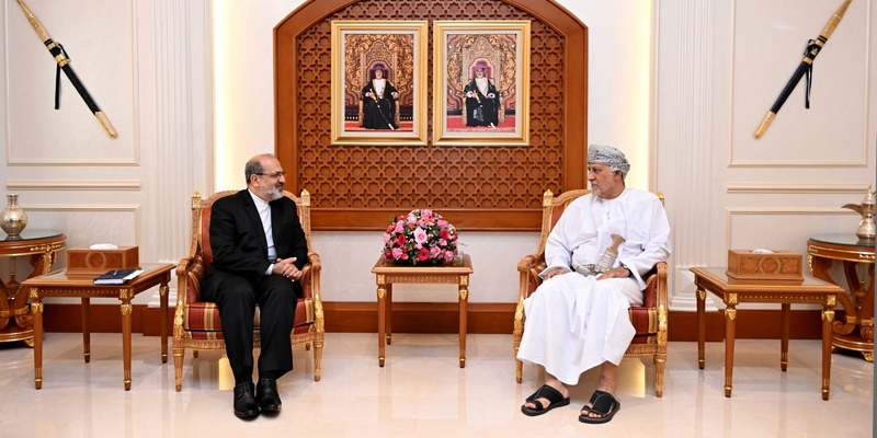 سمو السيد شهاب يستقبل السفير الإيراني