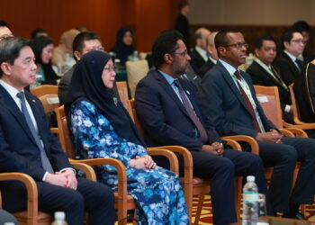 سلطنة عُمان تشارك في أعمال القمة الـ 16 لمجلس الخدمات المالية الإسلامية