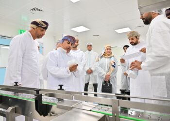 الأول من نوعه بالشرق الأوسط.. افتتاح مصنع “ميناجين” للصناعات الدوائية بأكثر من 20 مليون ريال عُماني