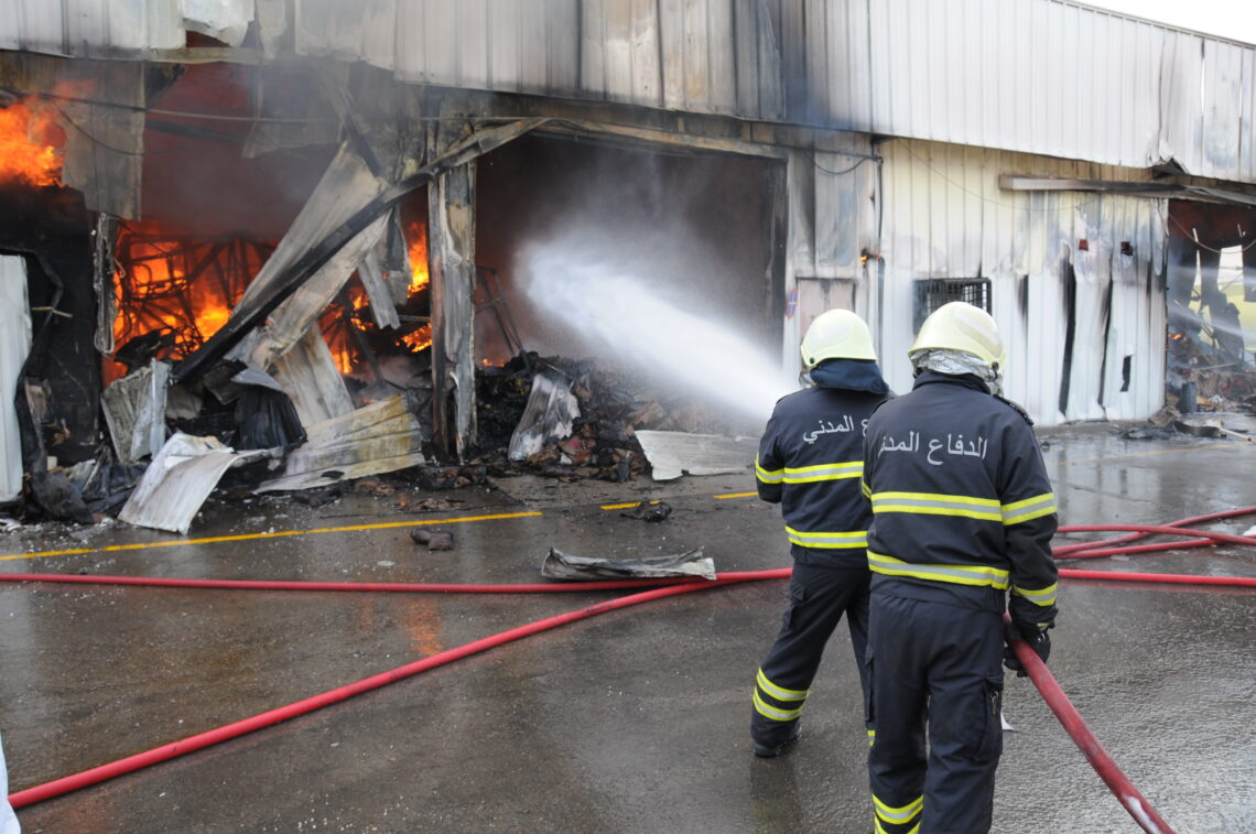 ارتفاع حوادث حرائق المنشآت الصناعية في فصل الصيف