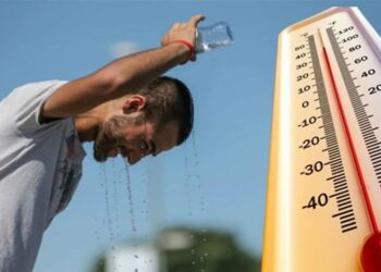 هذه الأطعمة تساعدك للتغلب على الحرارة