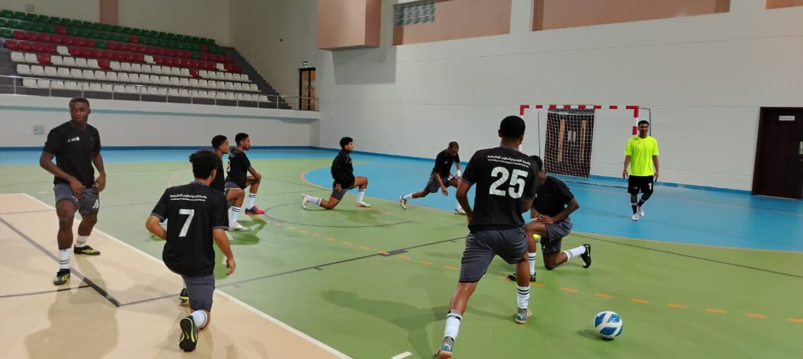 اليوم.. انطلاق النسخة الأولى من بطولة كرة قدم الصالات بجامعة التقنية والعلوم التطبيقية