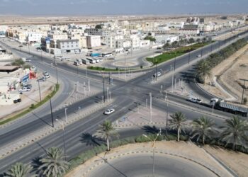 تنفيذُ الطّرق الخاصة بالمخطّطات في المنطقة الاقتصادية بالدقم