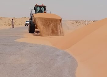 رفع جاهزية الطرق بمحافظة الوسطى لاستقبال زوار موسم خريف ظفار 2024