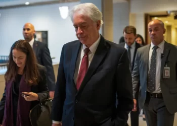 مصدر لرويترز: حماس وافقت على مقترح أمريكي لإجراء محادثات بشأن الرهائن “الإسرائيليين”