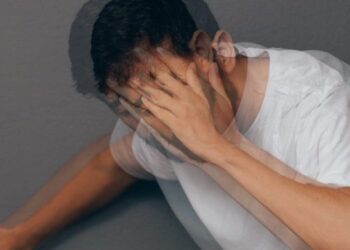 الدوخة عند الوقوف.. تمرين بسيط يقضي على المشكلة