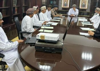 مناقشة فتح مركز صحي مؤقت للقرى الغربية في قريات
