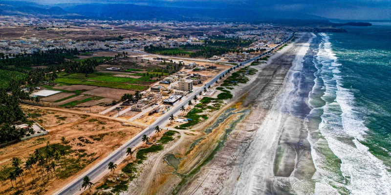 شواطئ ظفار.. وجهةٌ سياحيةٌ جميلة لقضاء أوقات ممتعة