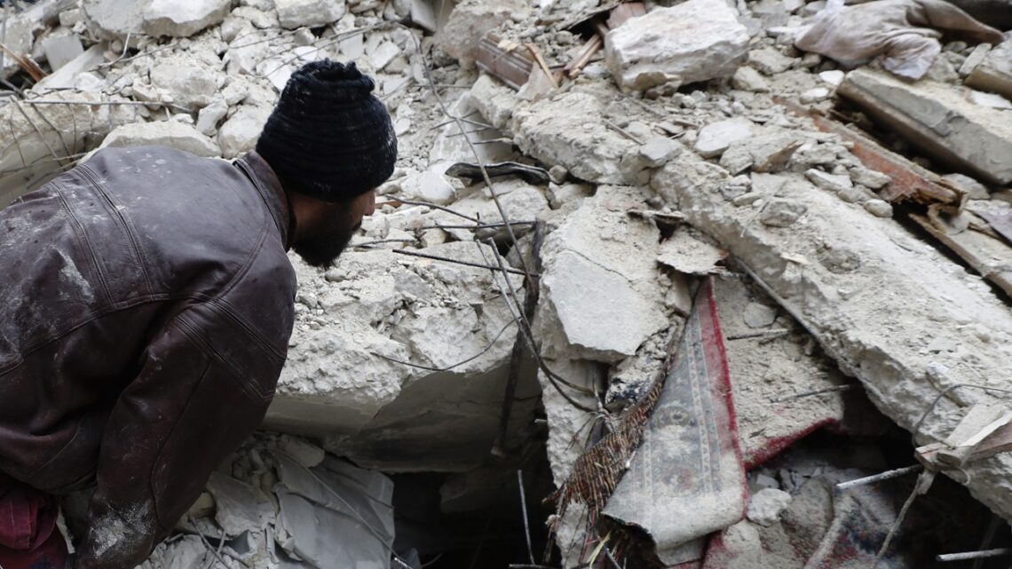 أكثر من 10 آلاف مفقود تحت أنقاض غزة