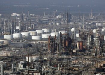 تراجع أسعار النفط