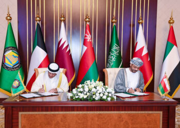 سلطنة عُمان ومجلس التعاون يوقّعان على اتفاقية مقر الهيئة الاستشارية للمجلس الأعلى