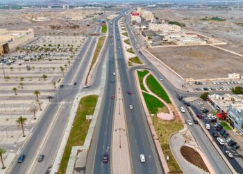 استكمال مشروع تطوير مدخل ولاية نزوى بالداخلية