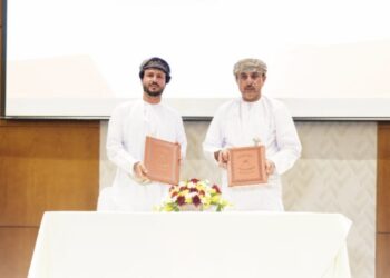 توقيع اتفاقيات لتنفيذ مشاريع تنموية في الداخلية