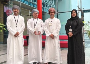 بنك مسقط يُتوّج بجائزة أفضل بنك في مجال المسؤولية الاجتماعية للشركات من Euromoney