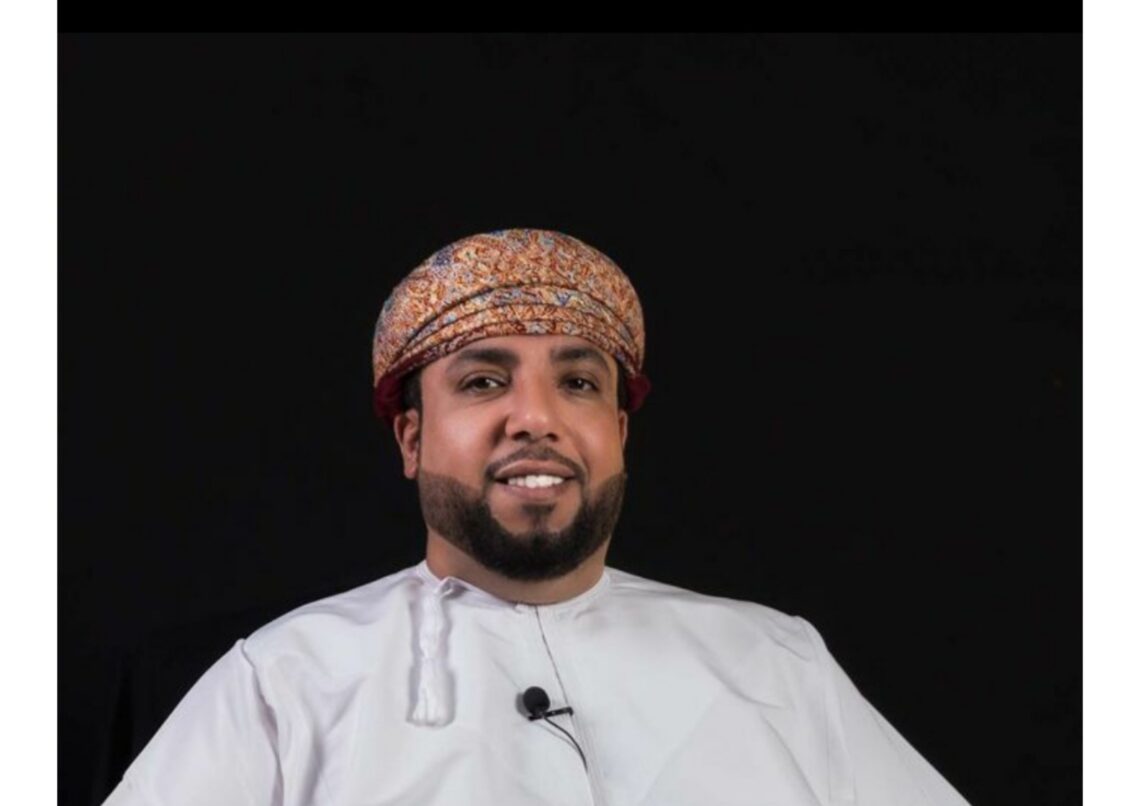 طالب بجامعة السلطان قابوس يفوز بالمركز الثاني في مسابقة بحثية خليجية