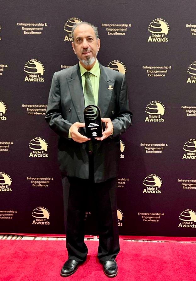 جامعة نزوى تحصد المركز الرابع ضمن “جائزة الجامعة الريادية” لمنطقة آسيا والمحيط الهادئ