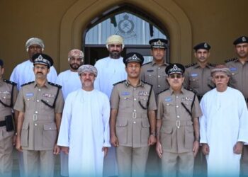 “العمانية لحقوق الإنسان” تزور مبنى إدارة التوقيف في الظاهرة
