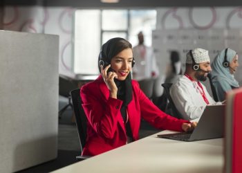 التطور الملحوظ بقطاع الاتصالات يعزز جهود استقطاب الشركات العالمية