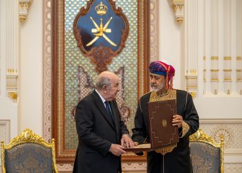عاجل .. بيان مشترك بمناسبة زيارة “دولة” للرئيس الجزائري إلى ‎سلطنة عُمان