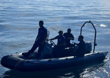 بالصور.. غرق مواطن في منطقة رأس المدركة بالدقم .. عاجل