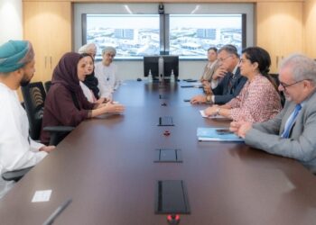 “المدينة الطبيّة” و “الصحة العالمية” تبحثان أوجه التعاون في مجالي البحث والتدريب