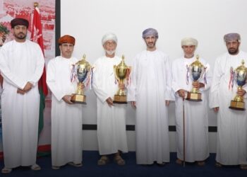 ولايتا جعلان بني بوعلي والقابل تفوزان بالمركز الأول في رياضات الخيل التقليدية