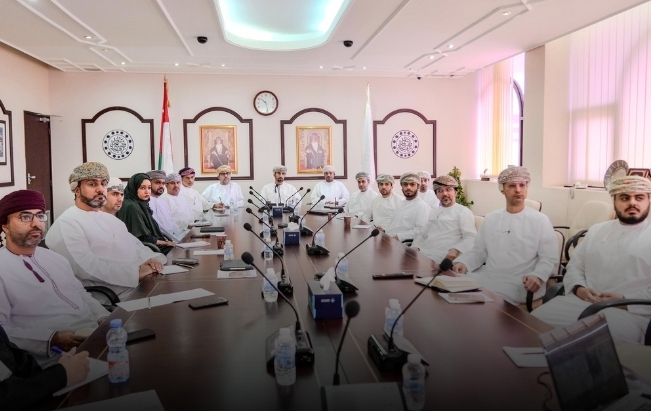 مناقشة آليات تقديم الخدمات الاستشارية لدراسة حماية الصناعات الوطنية