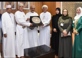 بنك مسقط يحتفل بانتقال فرع العذيبة إلى موقع جديد في شارع 18 نوفمبر  