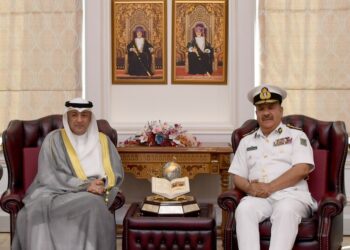 كليةُ الدفاع الوطني تستضيف أمين عام مجلس التعاون