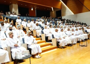 استعراض المشروعات التنموية والمستقبلية بولاية منح