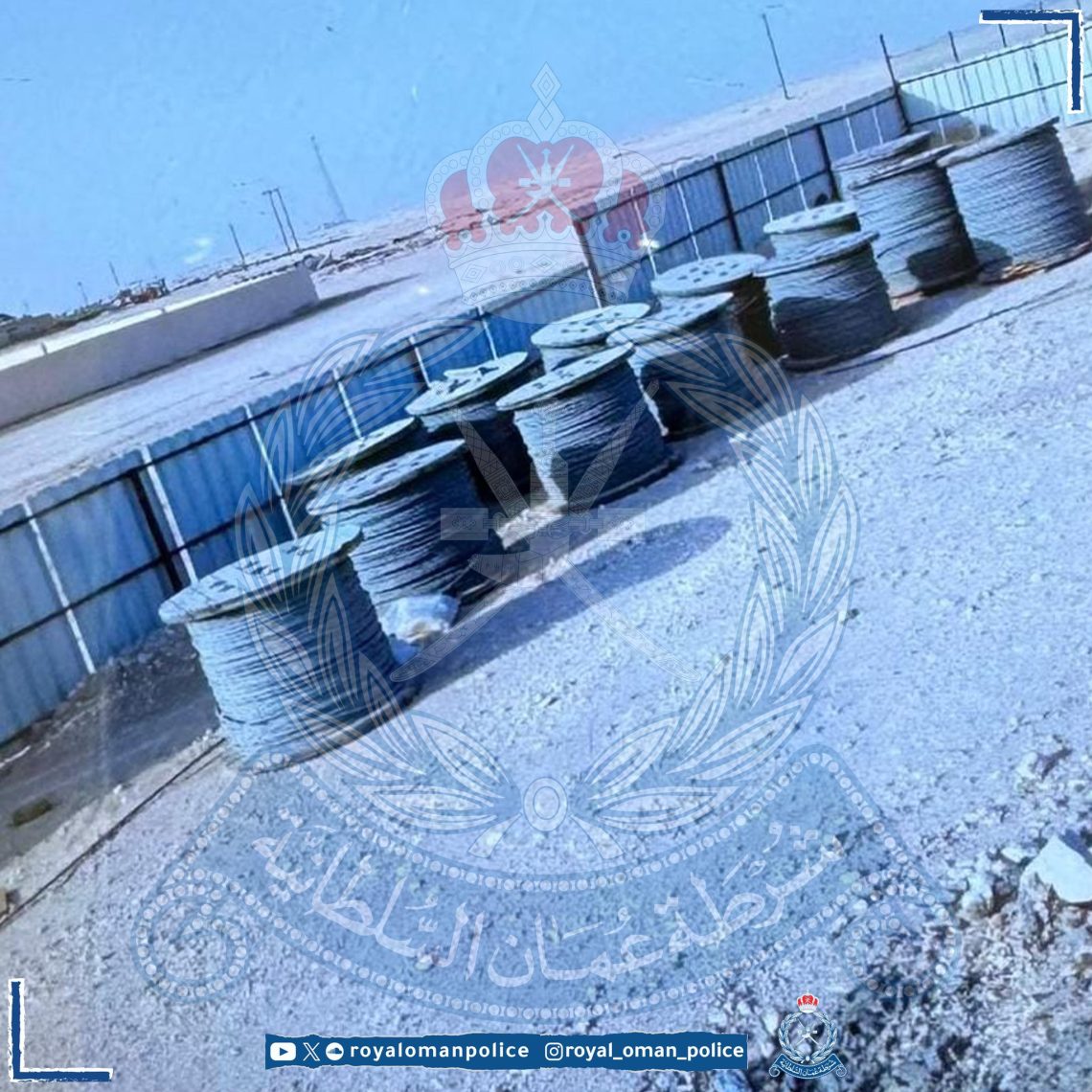 القبض على شخصين بتهمة سرقة كابلات كهربائية في هيما