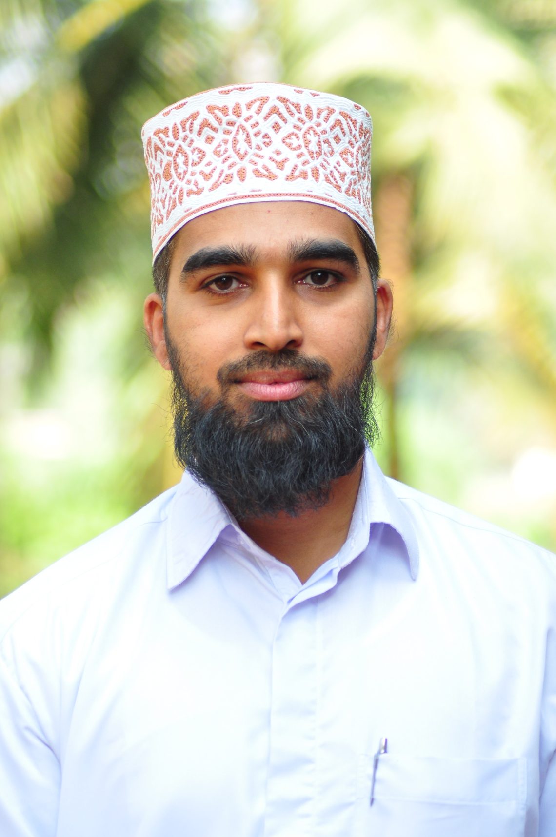 كاتب هندي يغوص في بحور شعر المرأة الخليجية.. وإصدارات تعكس عمق الثقافة الخليجية العربية