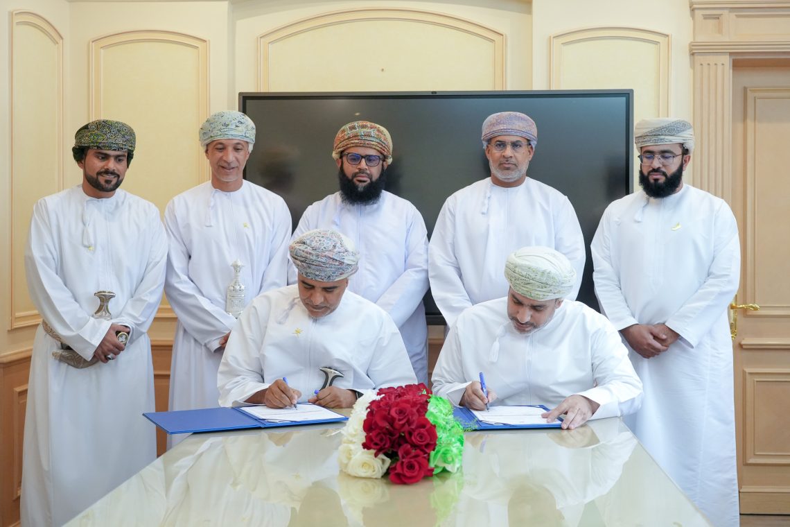 توقيع اتفاقية لتمويل مشروع تجهيز وحدة  للمسالك البولية بمستشفى إبراء