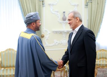 جلالة السلطان يبعث رسالة خطية إلى الرئيس الإيراني