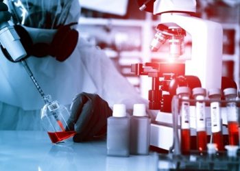 بعد نجاح التجارب.. الإعلان عن أول دفعة دواء إشعاعي لعلاج الأورام الخبيثة