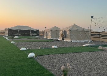 المخيمات الشتوية بالظاهرة.. تجربة مميزة لمحبي الطبيعة الصحراوية