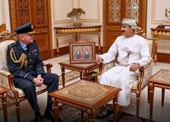 النعماني يستقبل رئيس أركان القوات الجويّة البريطانيّة