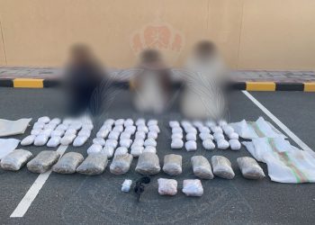 القبض على 3 أشخاص بتهمة تهريب كميات من المواد المخدرة