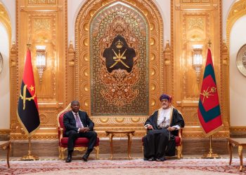 جلالة السلطان المعظم والرئيس الأنجولي يعقدان جلسةَ مباحثات رسمية
